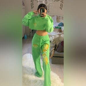 listing-status-banner